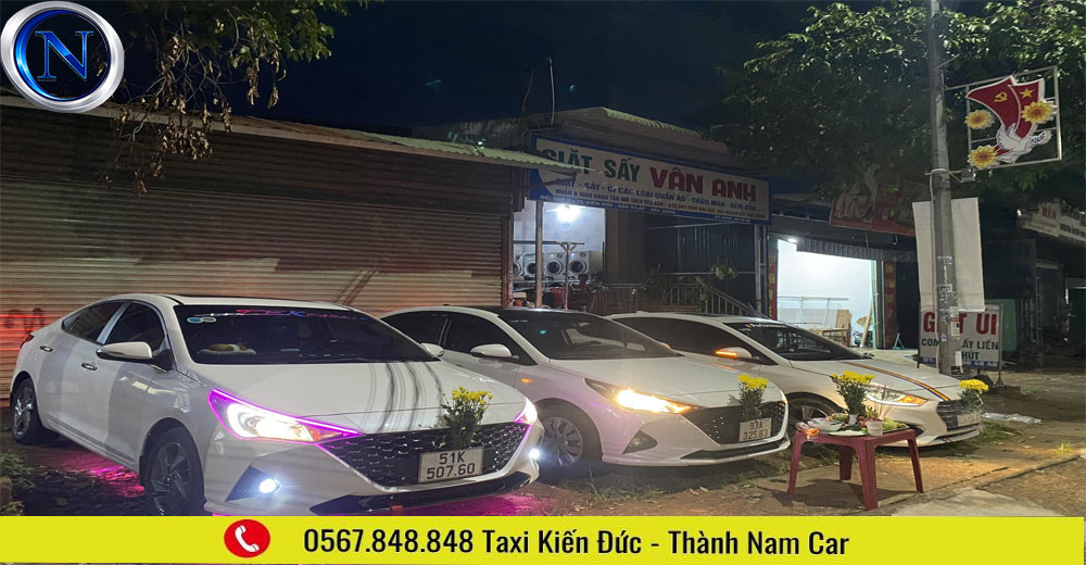 taxi quảng tín kiến đức