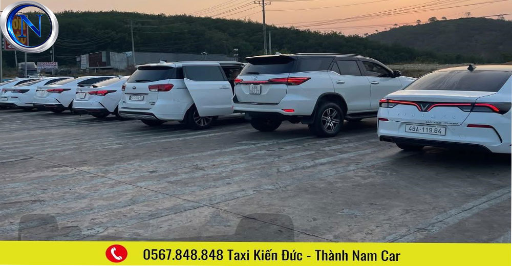 taxi ghép kiến đức